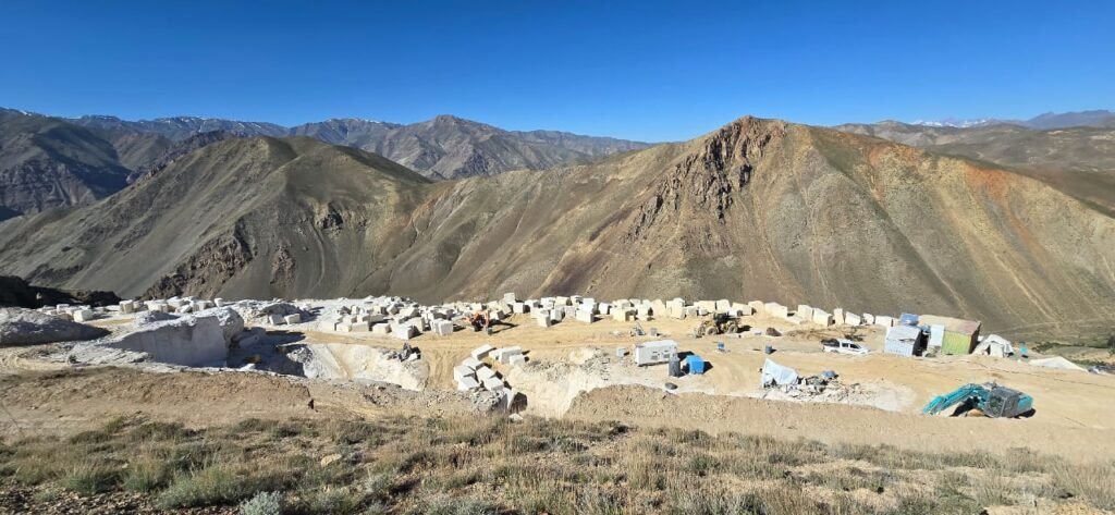 f6294573 4225 4bb5 9f20 9da56d4f1669